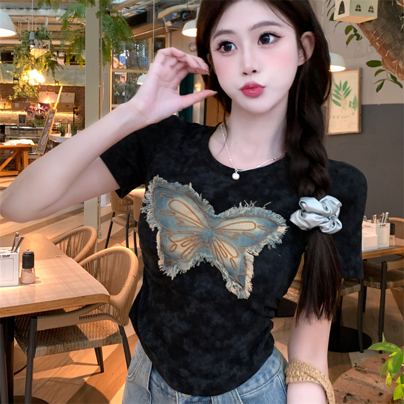 #Large size chubby MM American tie dye T-shirt for women 2024 summer wear with pleated waist and short sleeved design, butterfly top