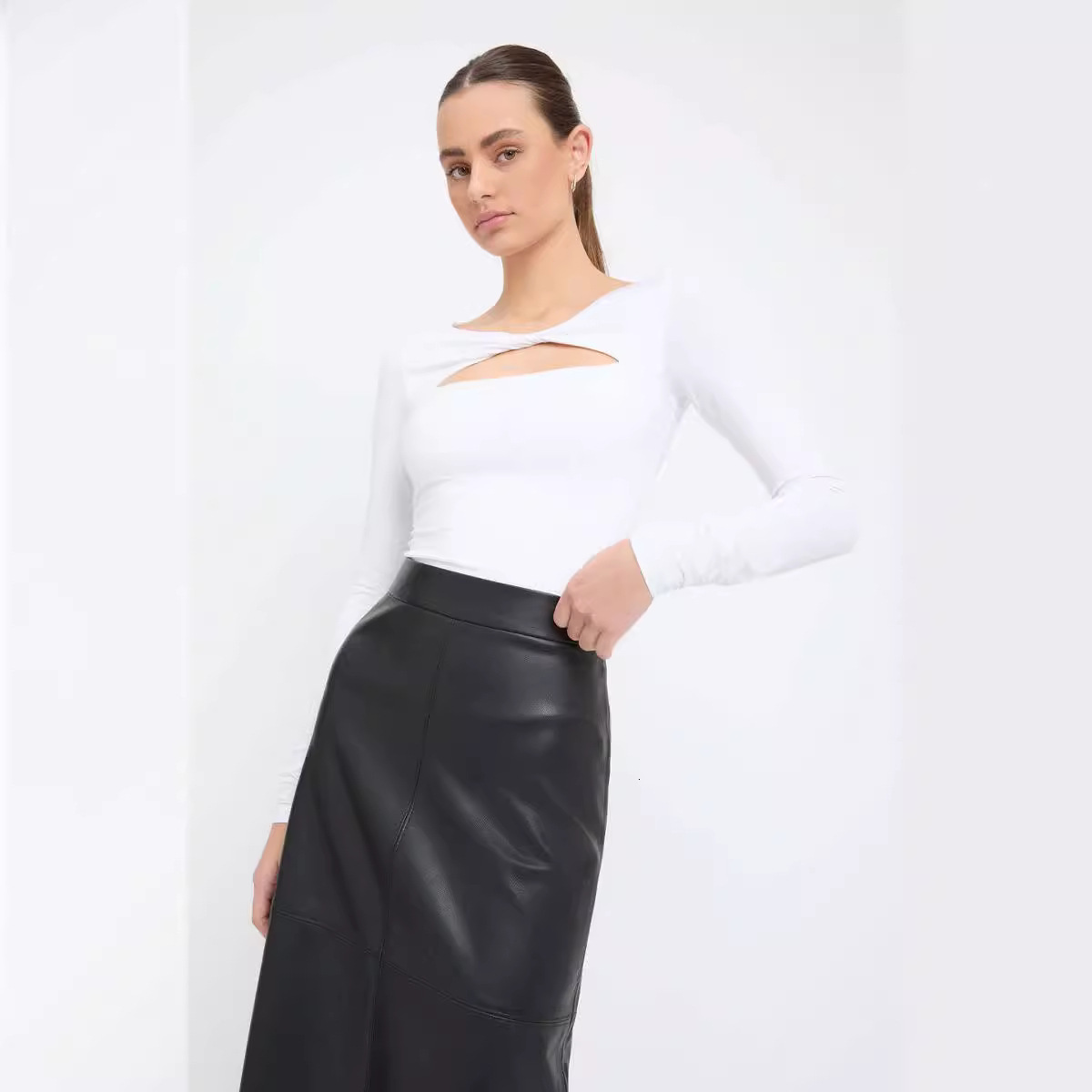 2023 Popular Female Fashion Hollow Out Slim Top Female Women Short Women's Stripe Chiffon Stretch Casual Undershirt Street Activity Crop Tops2