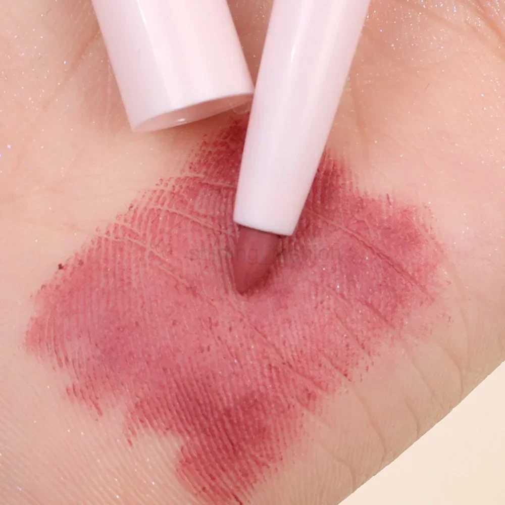 Matte Lip Liner Pen Waterproof Outline Lip Shape Plumper Lipstick Pencil Long Lasting Non-fading Velvet Lipliner Korean MakeupCL240716