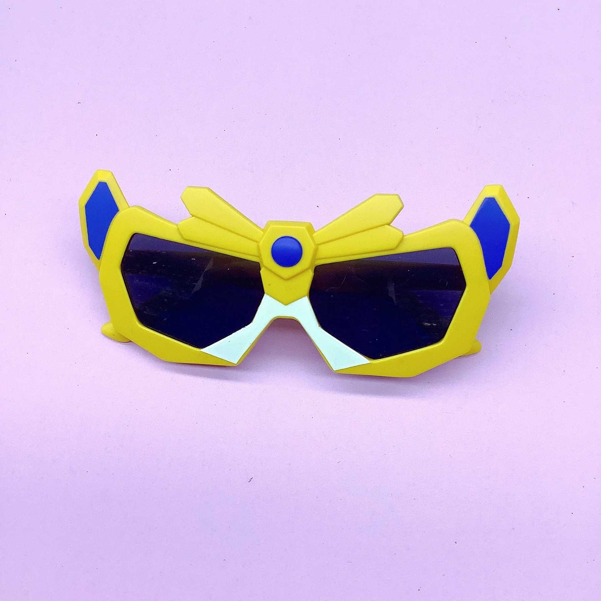 Sunglasses Fashionable childrens sunglasses cartoon deformable sunglasses boys and girls personality diamond shape anti-ultraviolet