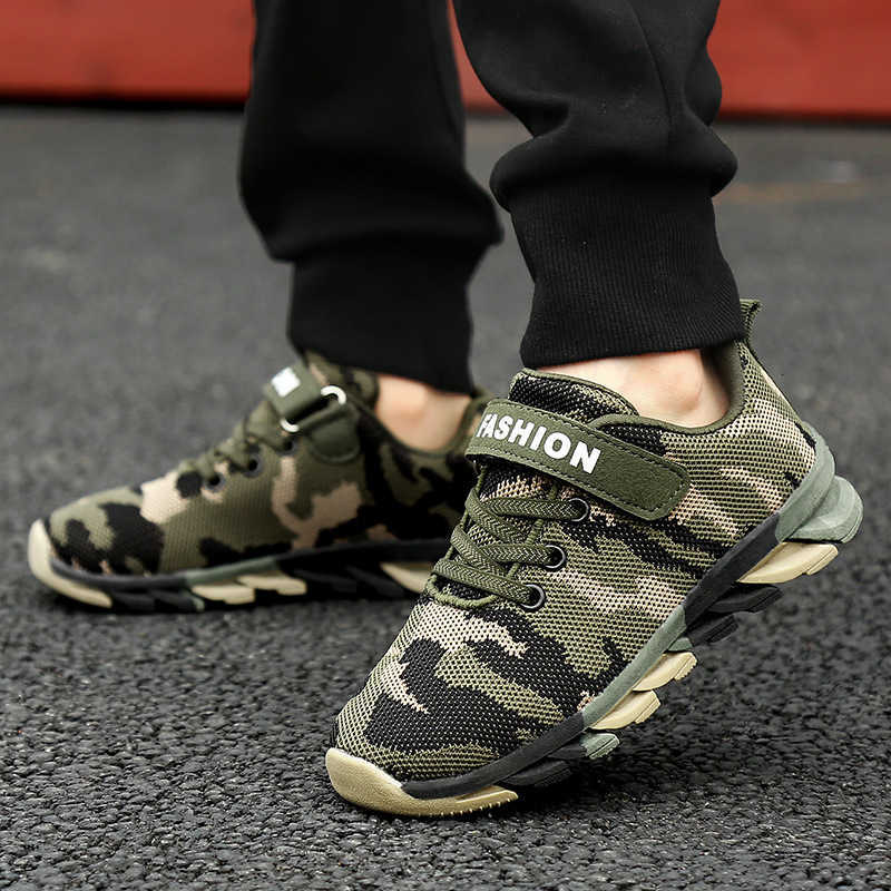 Sneakers Children's camouflage shoes summer single mesh breathable sports shoes summer camp military training shoes large children anti slip shoe
