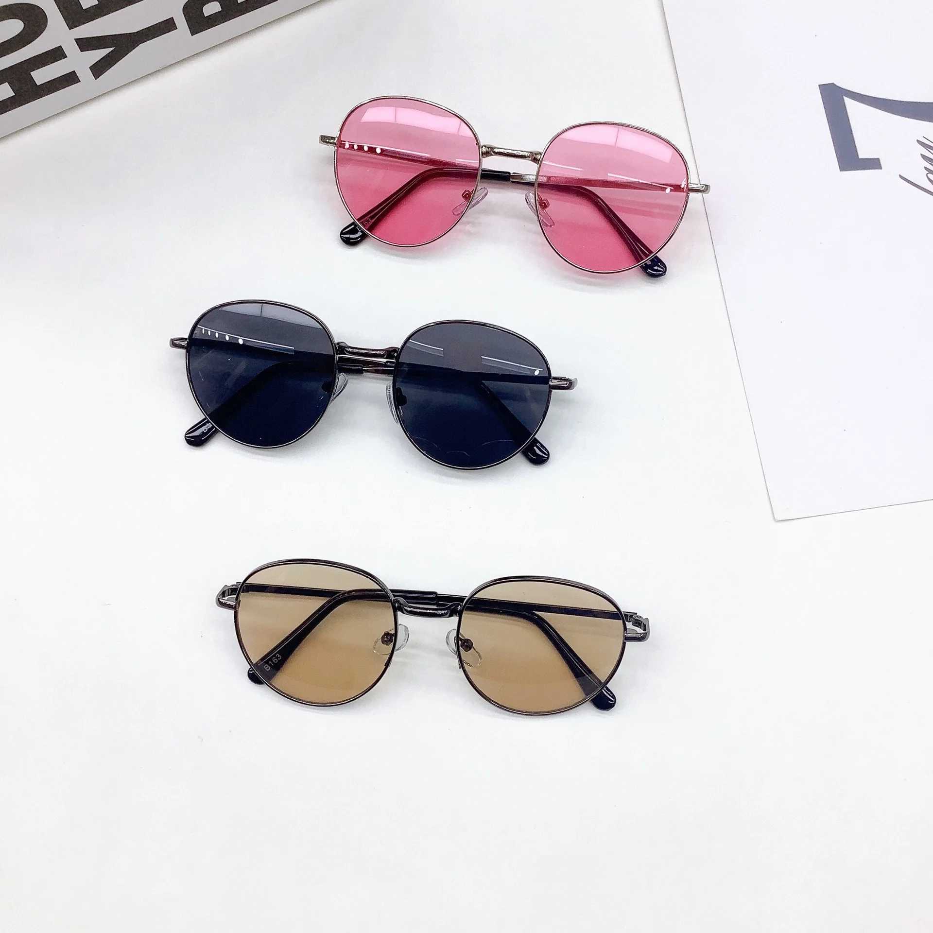 Sunglasses version of fashionable childrens sunglasses metal frame baby sunshade sunglasses for travel new UV resistant eye