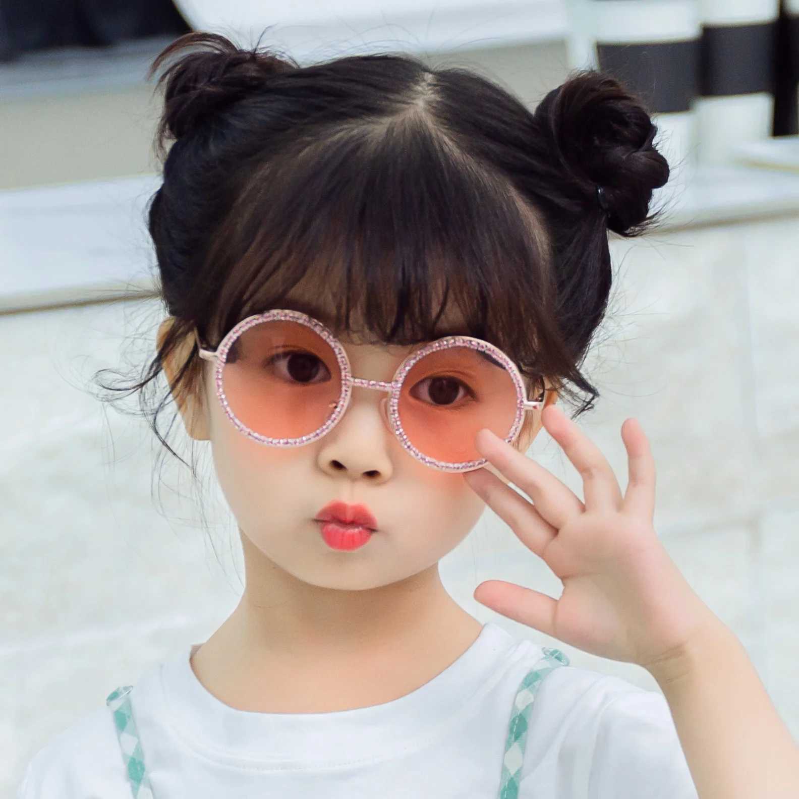 Sunglasses New drill chain childrens sunglasses metal fashion round frame sunglasses mens and womens chain Sunglasses