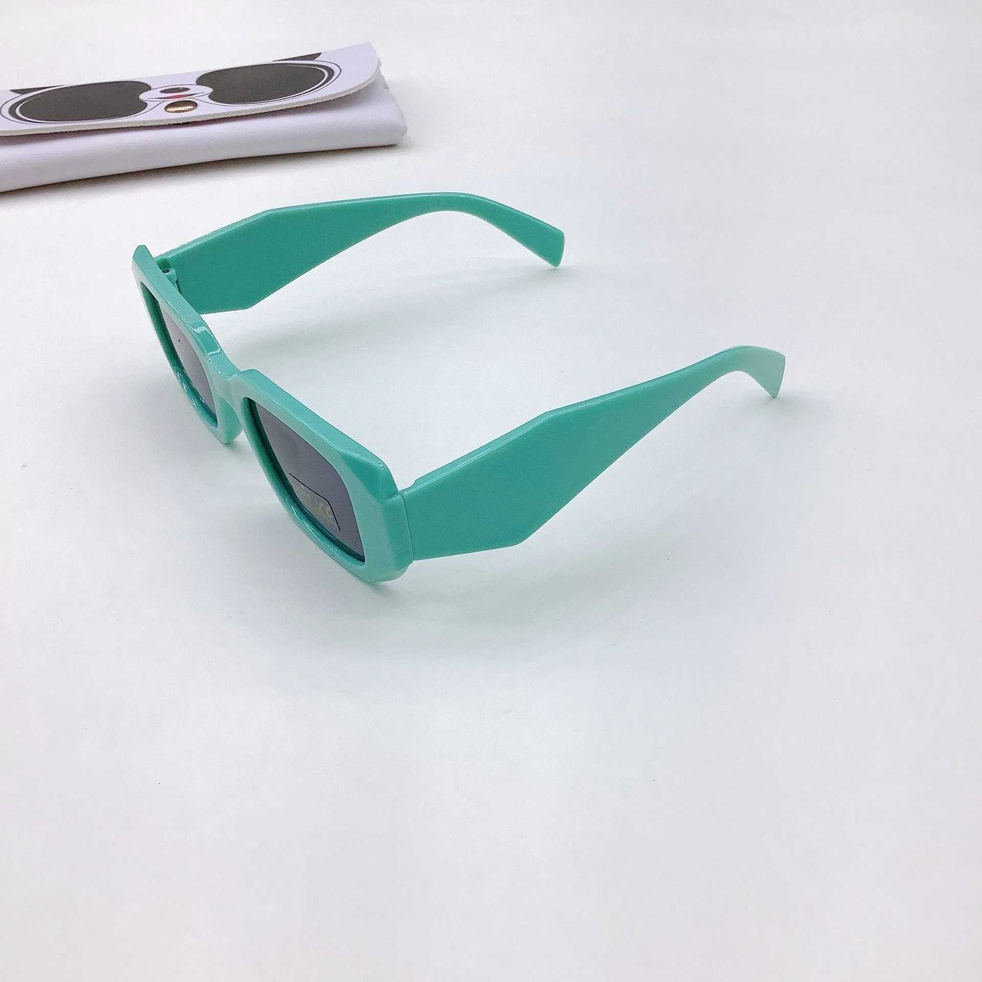 Sunglasses New Square Cut Edge Childrens Sunglasses Polygonal Wide Leg Sunglasses Baby UV Visors