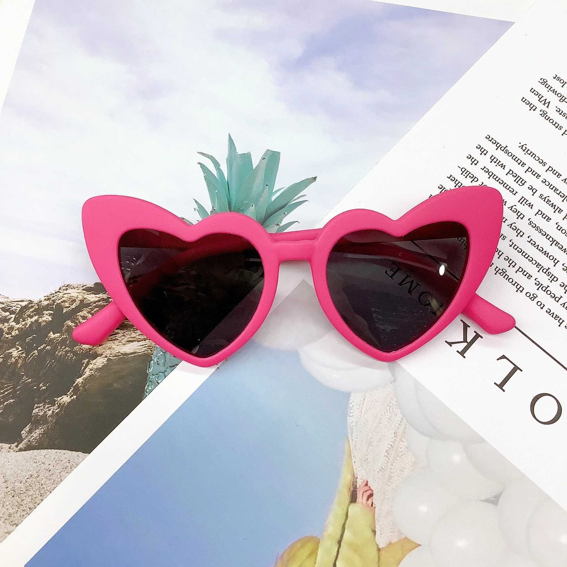 Sunglasses Peach Heart Cute Childrens Sunglasses Silicone Polarized Soft Frame Anti-UV Travel concave sunglasses