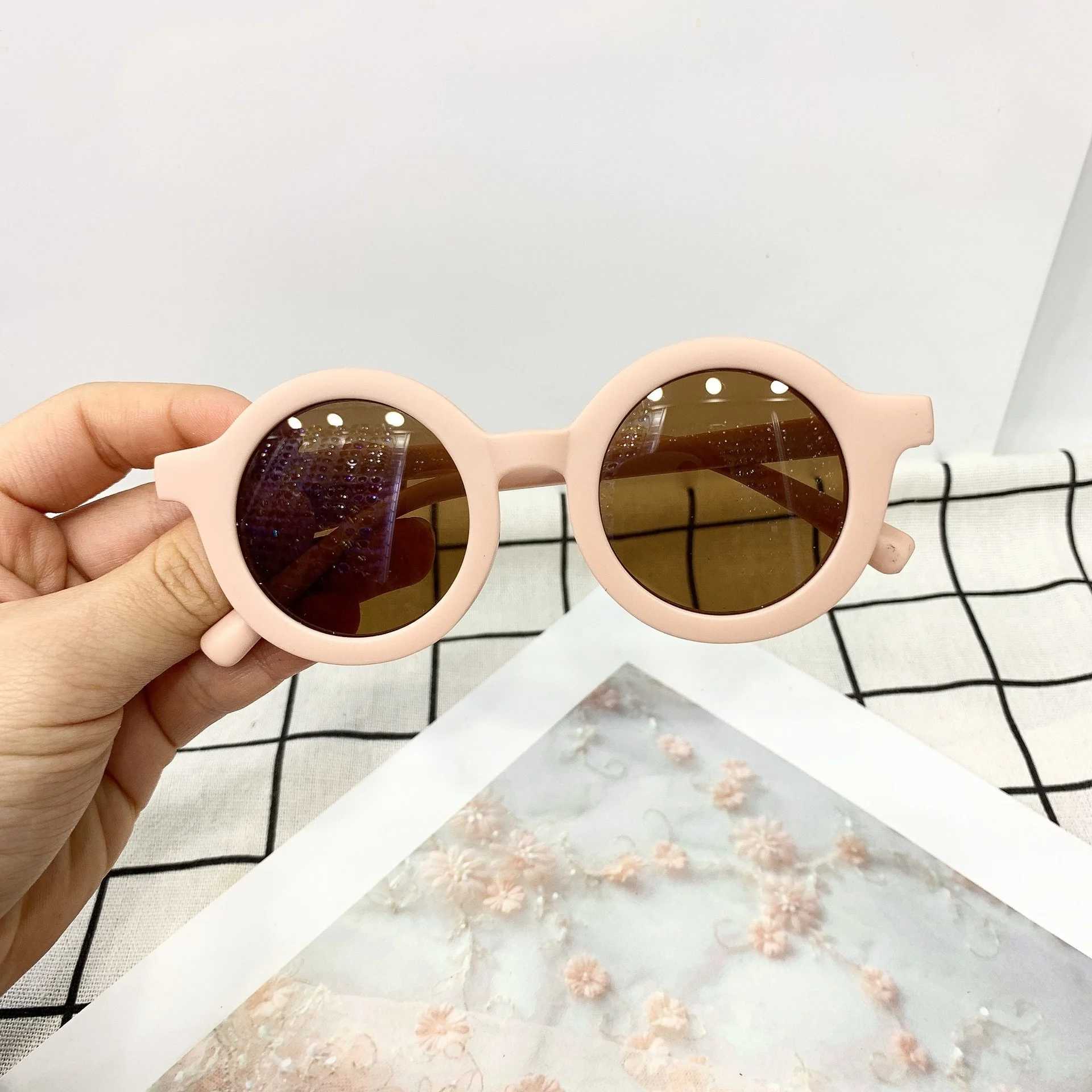 Sunglasses Cute kids Sunglasses parent child frosted glasses new 1-8 year old baby decorative Sunglasses trendy kids Sunglasses