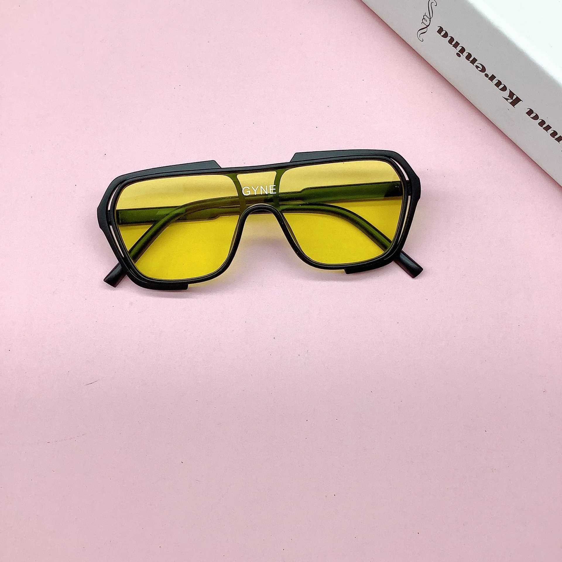 Sunglasses Childrens sunglasses for outing in the street anti-UV INS wind childrens sunglasses fashionable and trendy sunglasses