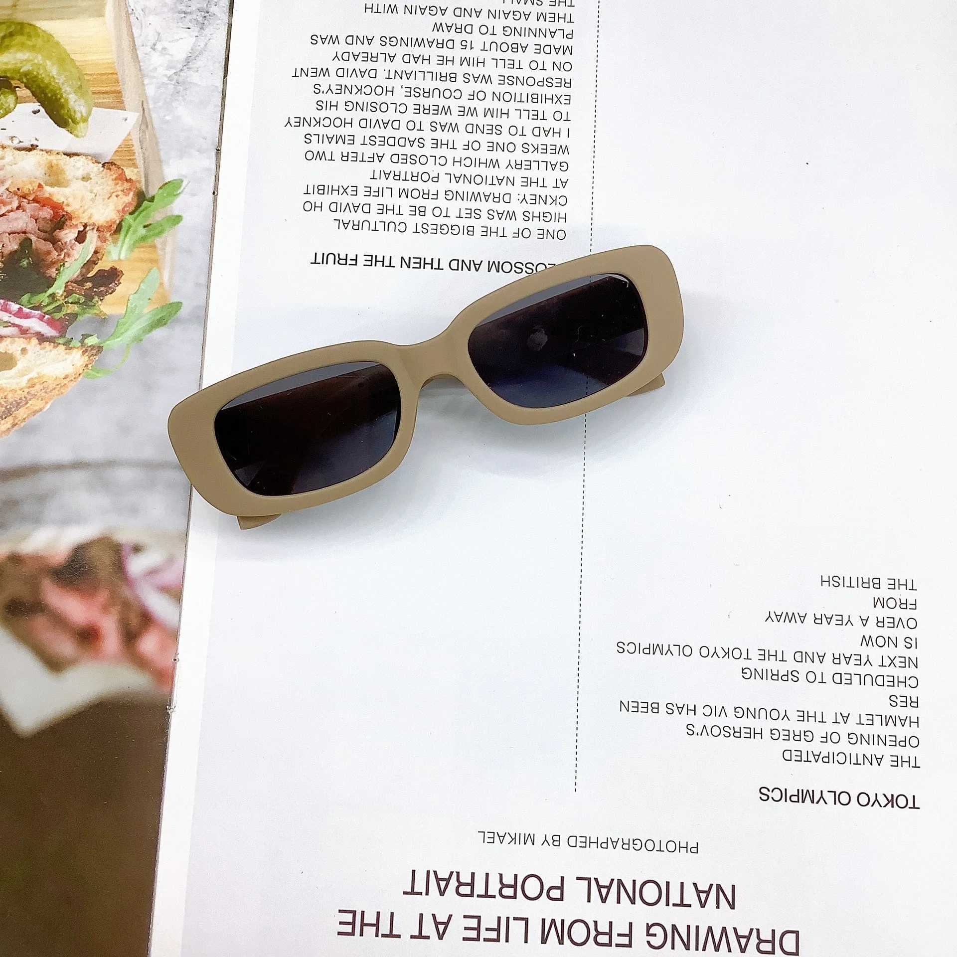 Sunglasses New fashion small square childrens sunglasses sunscreen and UV resistant sunglasses sunken glasses