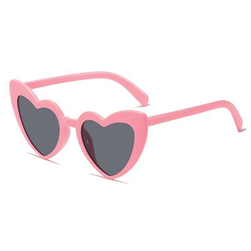 Sunglasses 4pcs New Instagram Girls Love Beach Heart Photography Fashion Sunglasses
