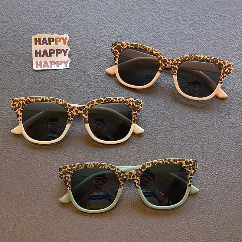Sunglasses 2023 New Children Vintage Leopard Print Square Sunglasses UV400 Outdoor Fashion Girls Boys Protection Sunglass Kids Sun Glasses