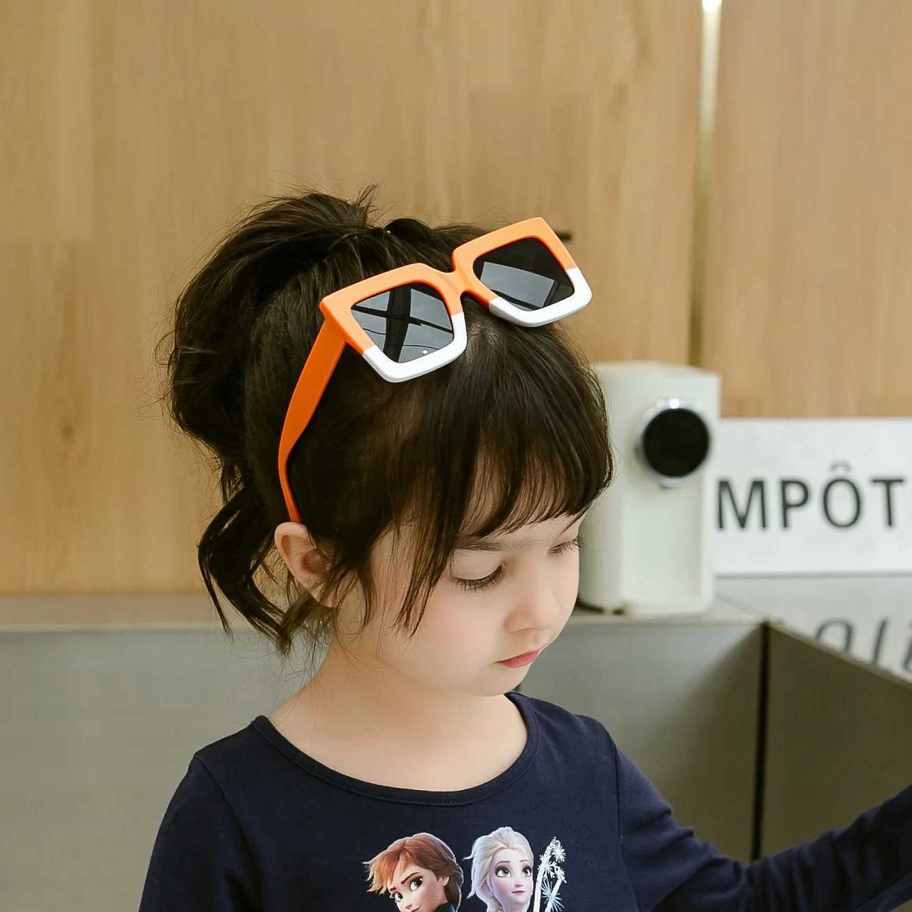 Sunglasses square childrens Sunglasses Spring new double color matching fashion glasses W06 personality Chaobao UV400 childrens