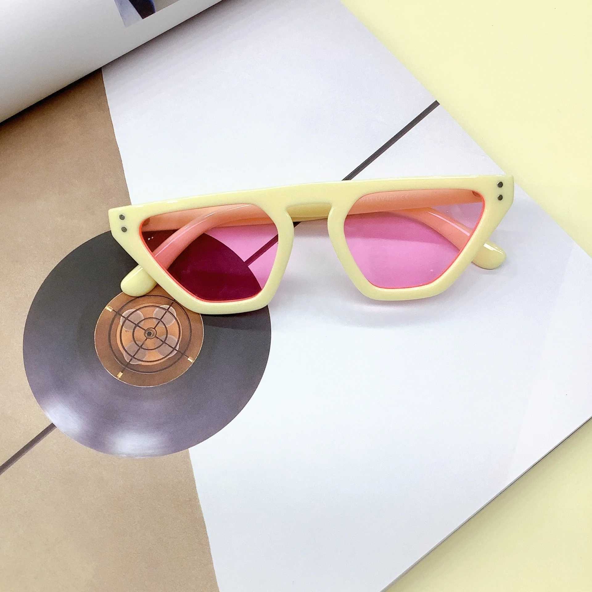 Sunglasses New fashion childrens sunglasses net red the same boys and girls sunglasses travel anti ultraviolet concave shaped glasses