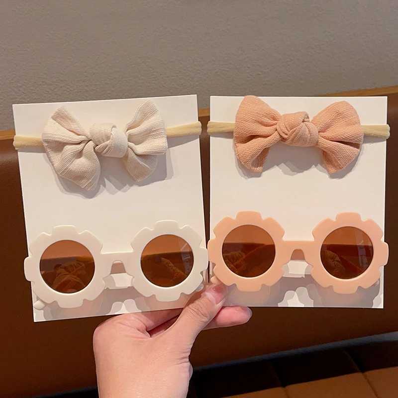 Sunglasses 2Pcs/Set Boys Girls Fashion Square Edged Sunflower Sunglasses UV400 Colors Cute Soft Bowknot Headbands Set Kids Hair Accessories