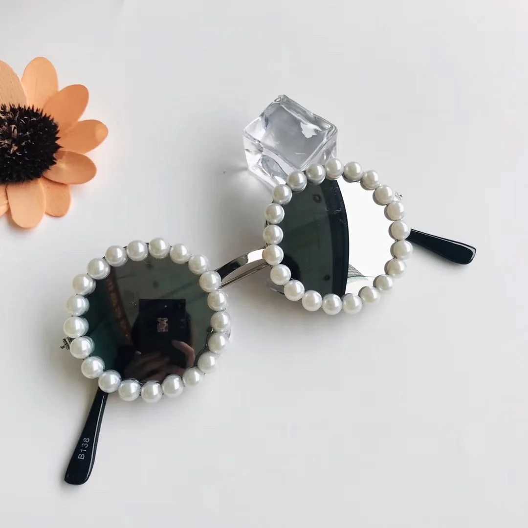Sunglasses adhesive pearl childrens sunglasses New B138 fashion baby street fashion with round frame glasses