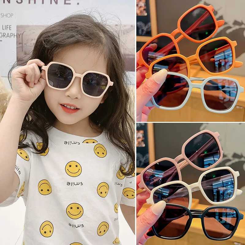 Sunglasses Girl Boys Cute Frosted Classic UV400 Sunglasses Outdoor Sun Protection Children Vintage Sunglasses Protection Kids Sunglasses