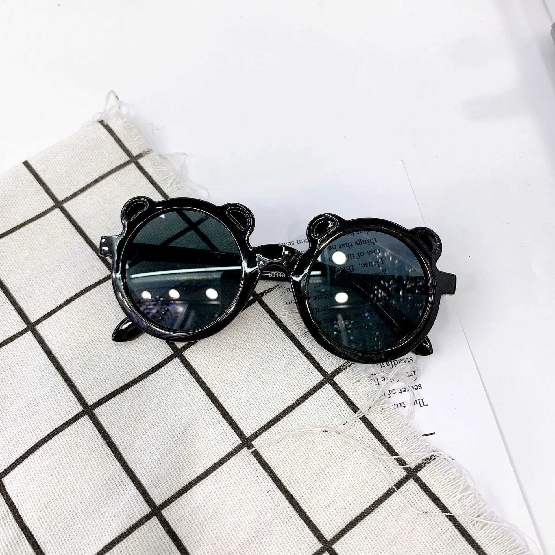 Sunglasses plastic teeth Matte childrens glasses sunglasses cute children Street Photo Sunglasses candy color baby photo glasses