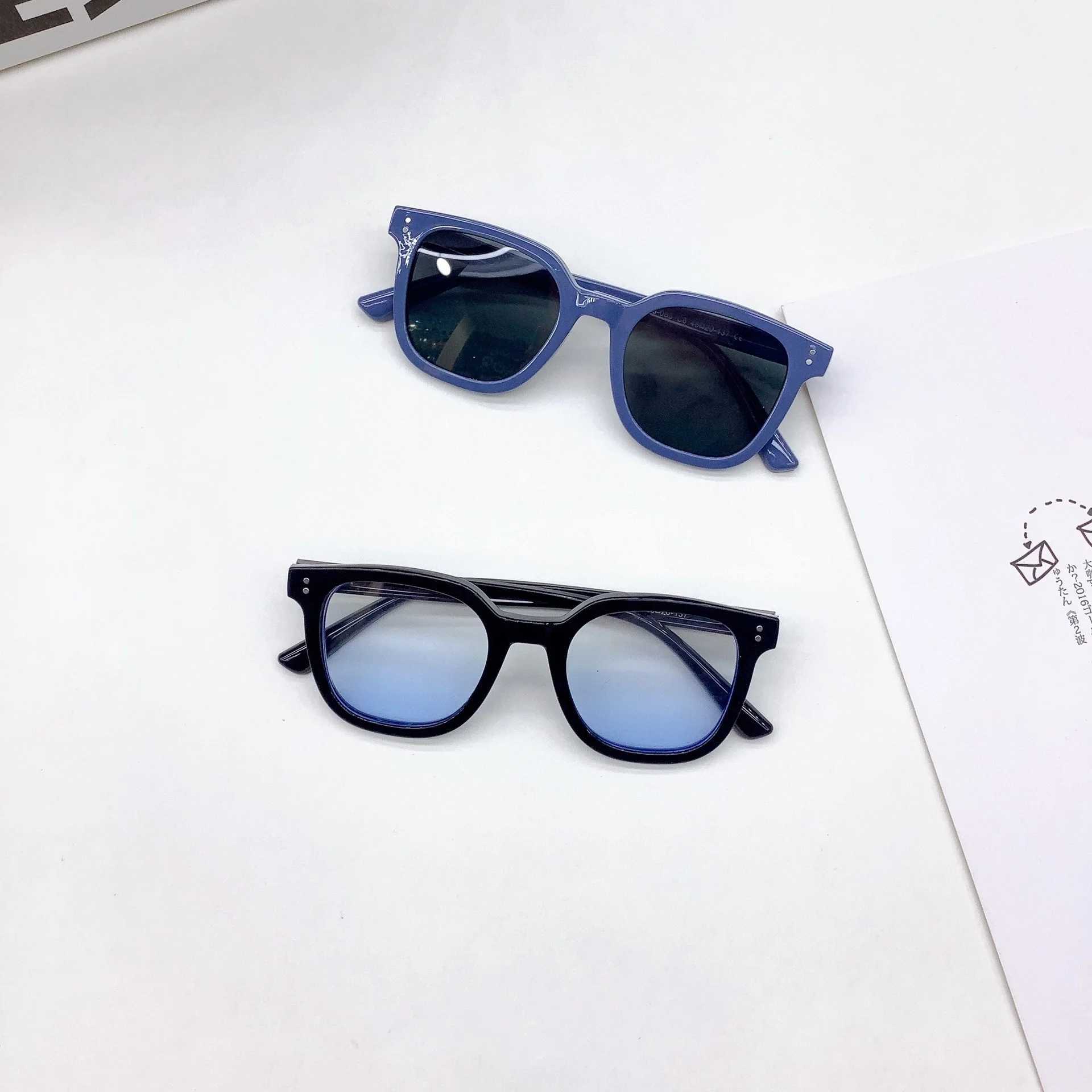 Sunglasses New Childrens Sunglasses for Travel UV Protection Baby Sunglasses Silicone Polarized Sun Protection Childrens Sunglasses Tide