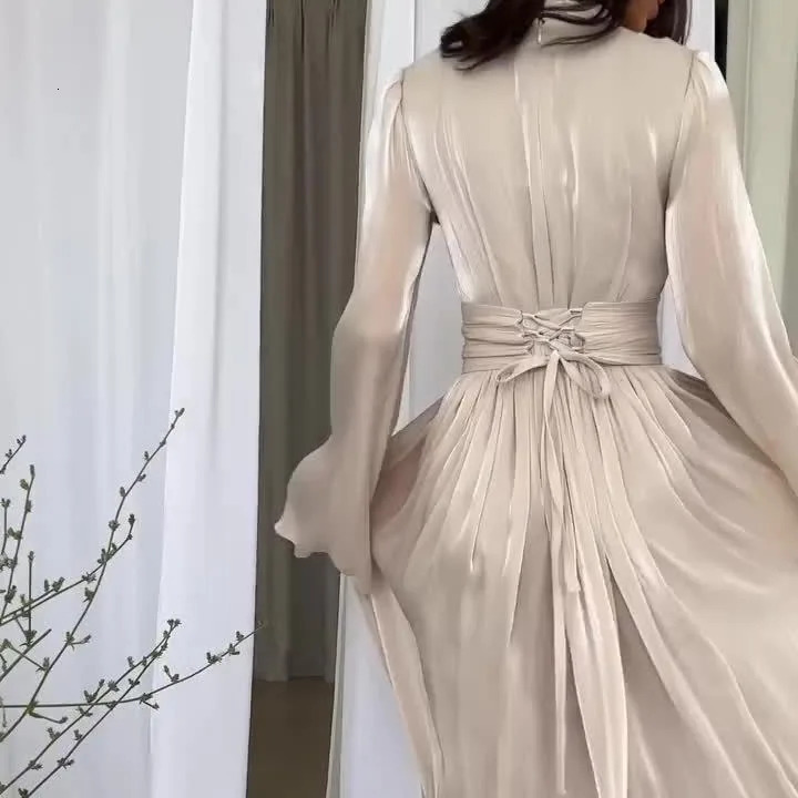 Women Eid Muslim Dresses Ankle Length O Neck Dress Kaftan Dubai Arab Gorgeous Vestidos Loose Fit Spliced Spring Folds 240715