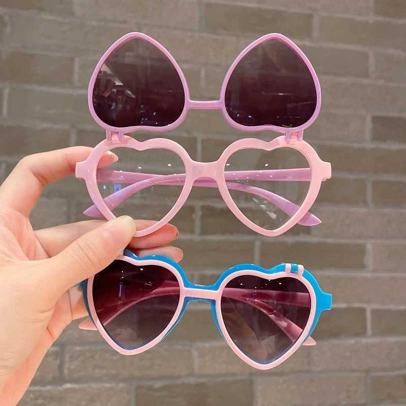 Sunglasses New Children Cute Acrylic Heart Outdoor Sun Protection Sunglasses Baby Girls Sweet Eye Protection Glasses Kids UV400 Sunglasses