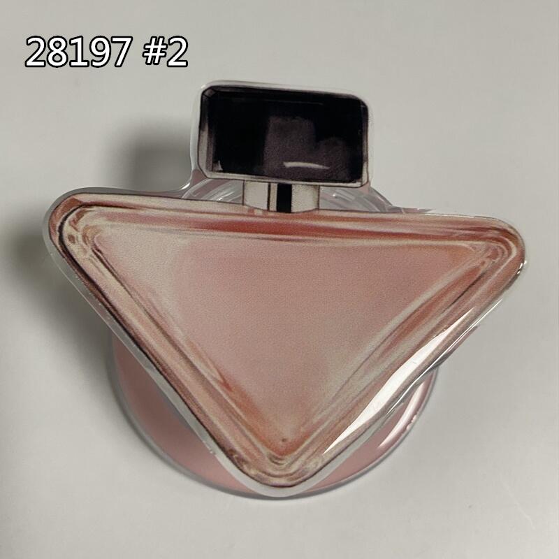 Top Cell Phone Holders Cute 3D Love Heart For Magsafe Magnetic Phone Griptok Grip Tok Stand Holder Bracket