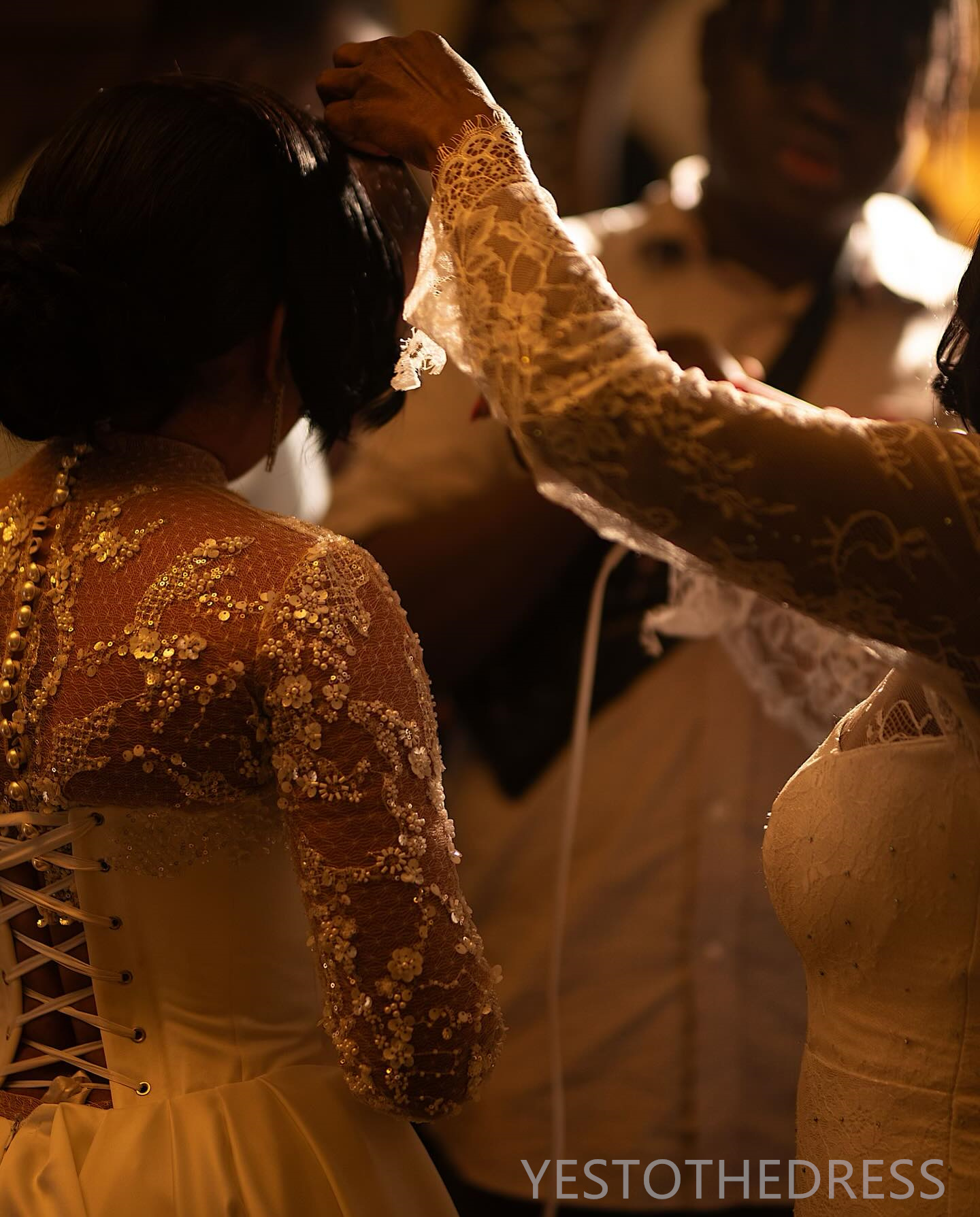 R&W 2024 African Arabic Dresses Bridal with Detachable Train High Neck Long Sleeves Beaded Lace Pearls Rhies Wedding Gowns for Bride Marriage D276