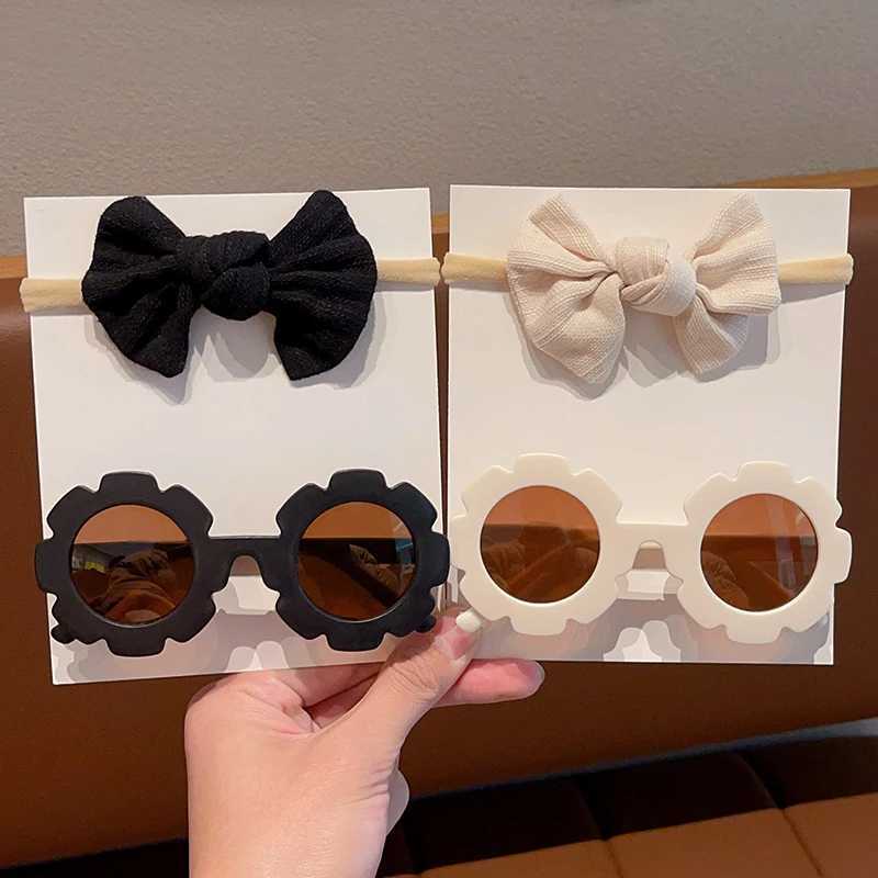 Sunglasses 2Pcs/Set Boys Girls Fashion Square Edged Sunflower Sunglasses UV400 Colors Cute Soft Bowknot Headbands Set Kids Hair Accessories