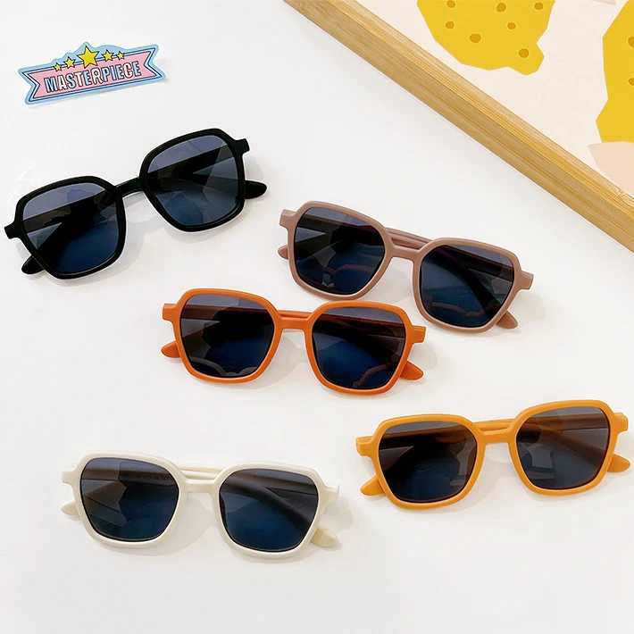 Sunglasses Girl Boys Cute Frosted Classic UV400 Sunglasses Outdoor Sun Protection Children Vintage Sunglasses Protection Kids Sunglasses