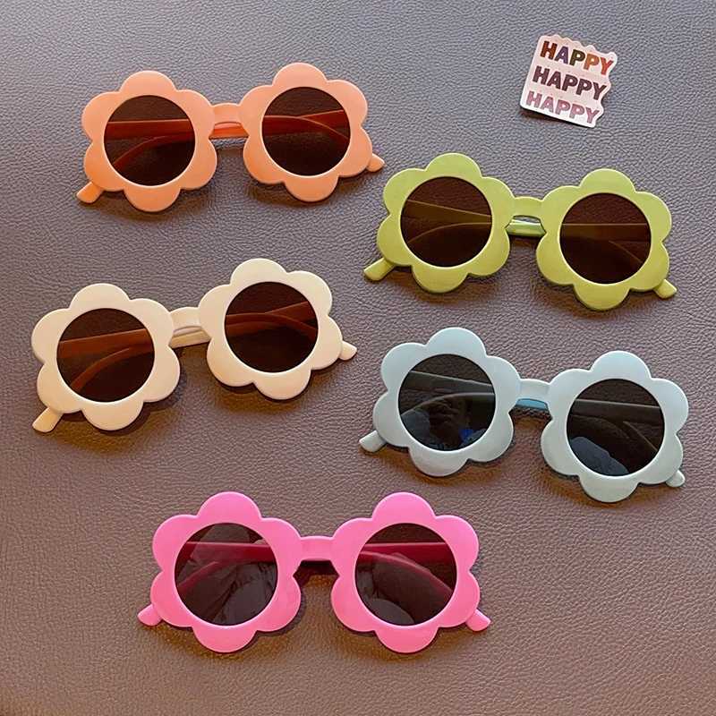 Sunglasses 2023 New Children Cute Colors Acrylic Sun Flower Sunglasses UV400 Baby Girls Outdoor Protection Sunglasses Kids Sun Glasses