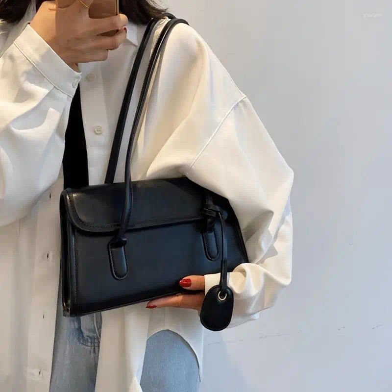 Free Shipping Shoulder Bags JIAERDI Vintage White Handbags Women Retro Elegant Leather Ladies Girls Chic Underarm Bag Purses Female