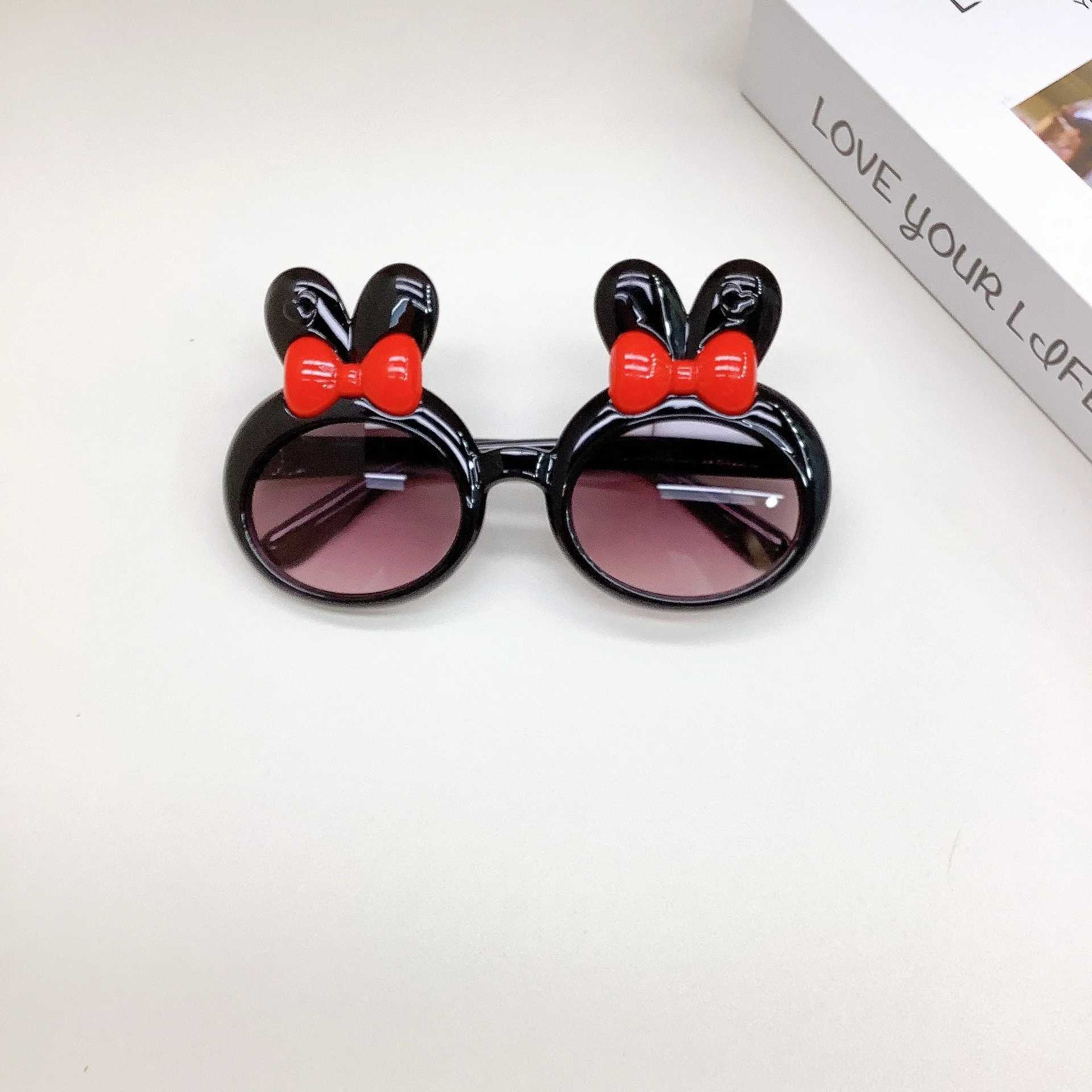 Sunglasses Cartoon cute rabbit ear baby sunglasses fashion trend Korean version UV resistant childrens sunglasses Sun protection glasses