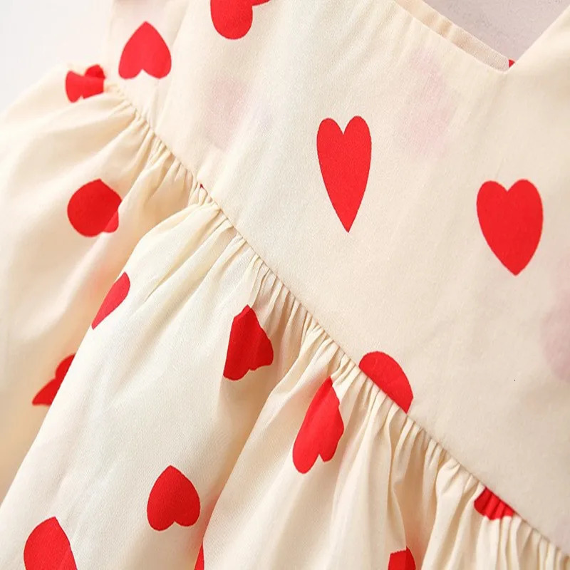 Clothes Girls 03old Summer cotton girl dress heart princess 73100 children kids clothing baby lovely red black 240706