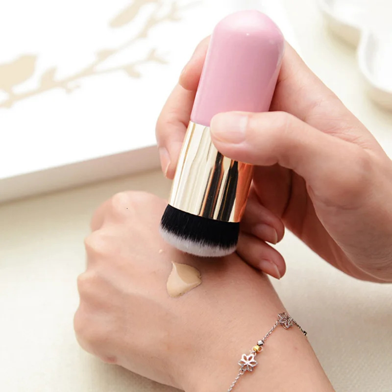 chubby dock foundation brush flat cream makeup brush professional makeup brush 240715