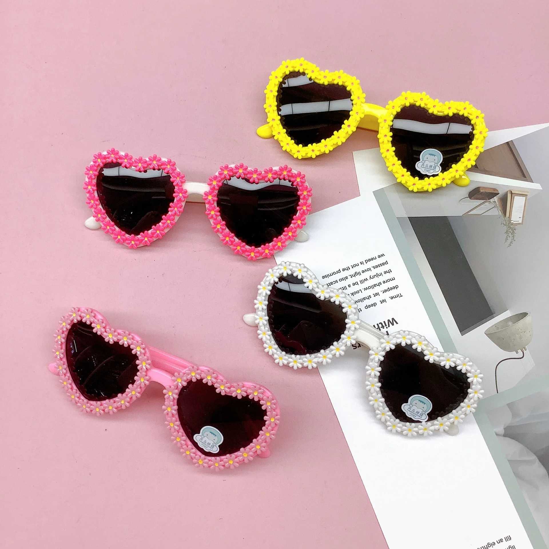 Sunglasses New love fashion childrens sunglasses for travel UV resistant concave shape wear silicone polarized eye protection glasses