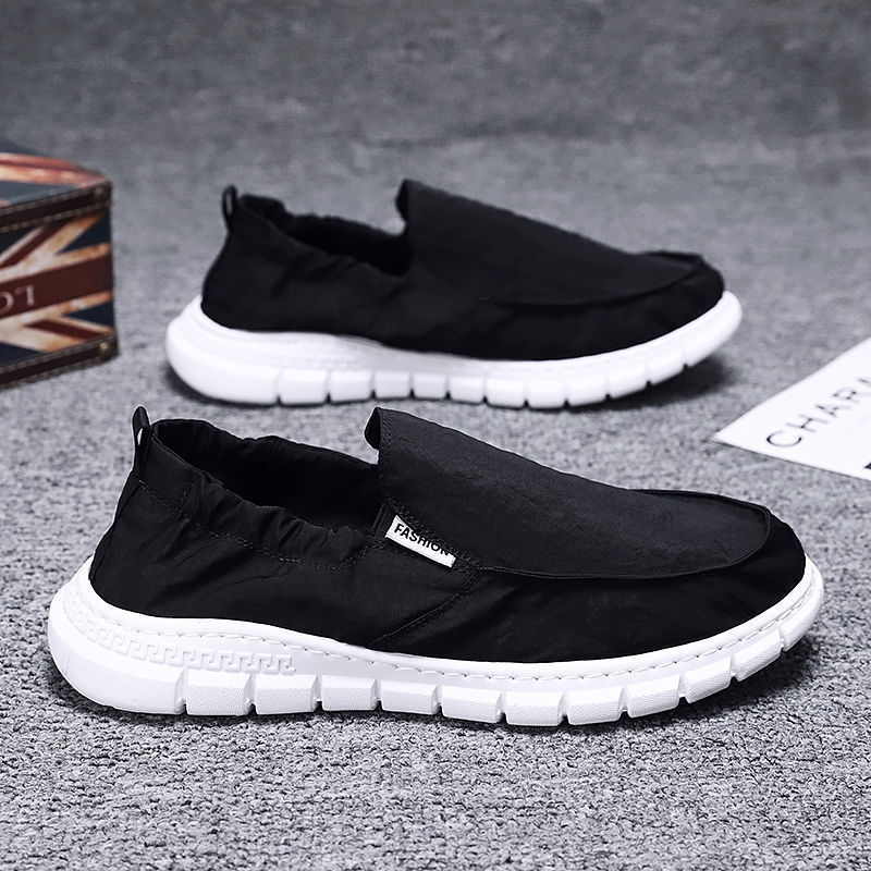 Men's summer breathable one foot lazy work old Beijing cloth cross-border men's casual board shoes