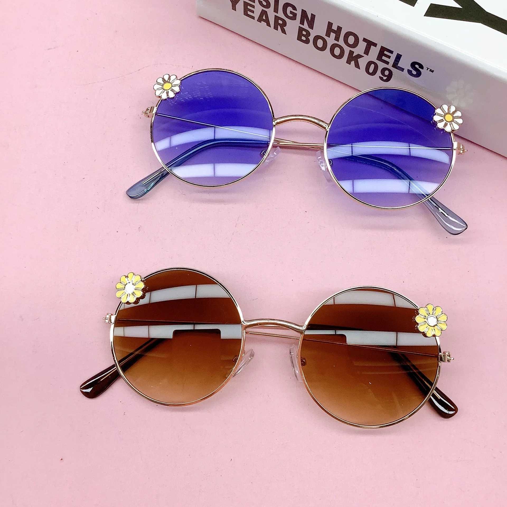 Sunglasses New childrens sunglasses round frame flower baby travel sun-shading concave shape wear photo sunglasses fashion