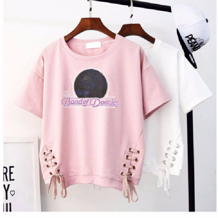 Designer women's sexy T-shirt casual sports women's short sleeved slim fashion top