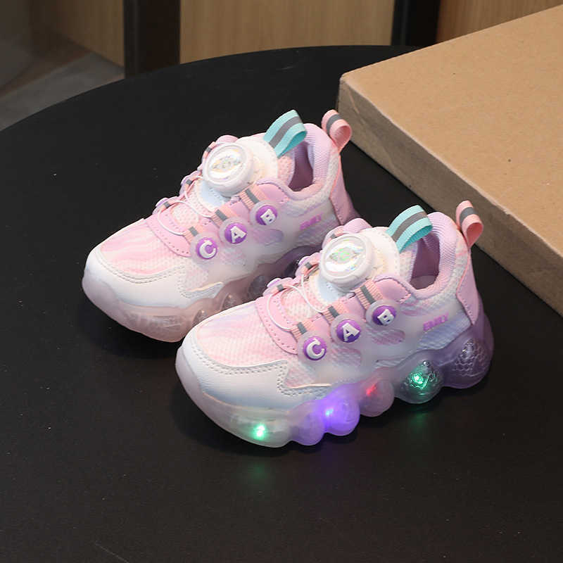 Sneakers Spring New Children's Sports Shoes Children Light up Shoes, Breathable Mesh Shoes for Small and Medium sized Children Flashing Light Rot