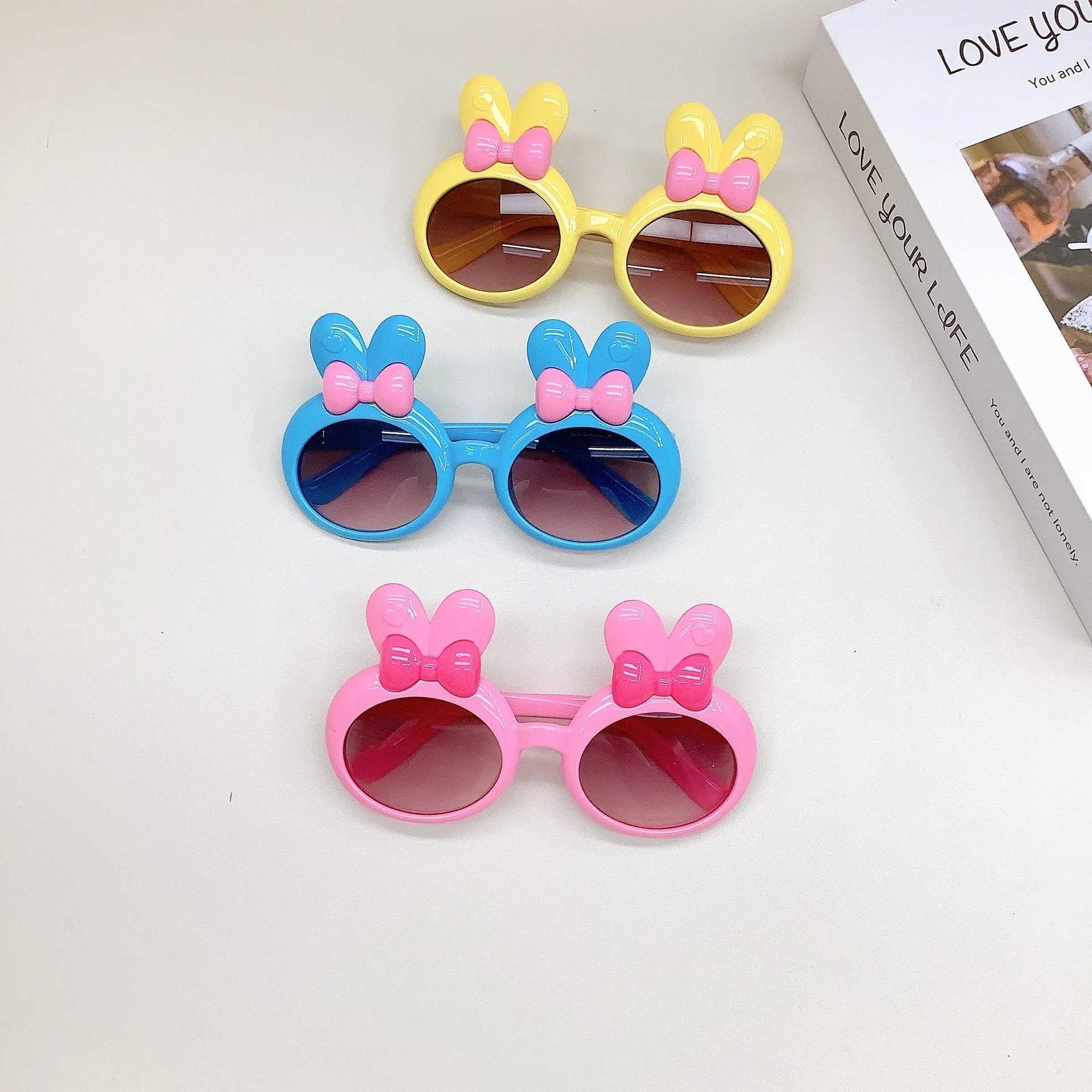 Sunglasses Cartoon cute rabbit ear baby sunglasses fashion trend Korean version UV resistant childrens sunglasses Sun protection glasses