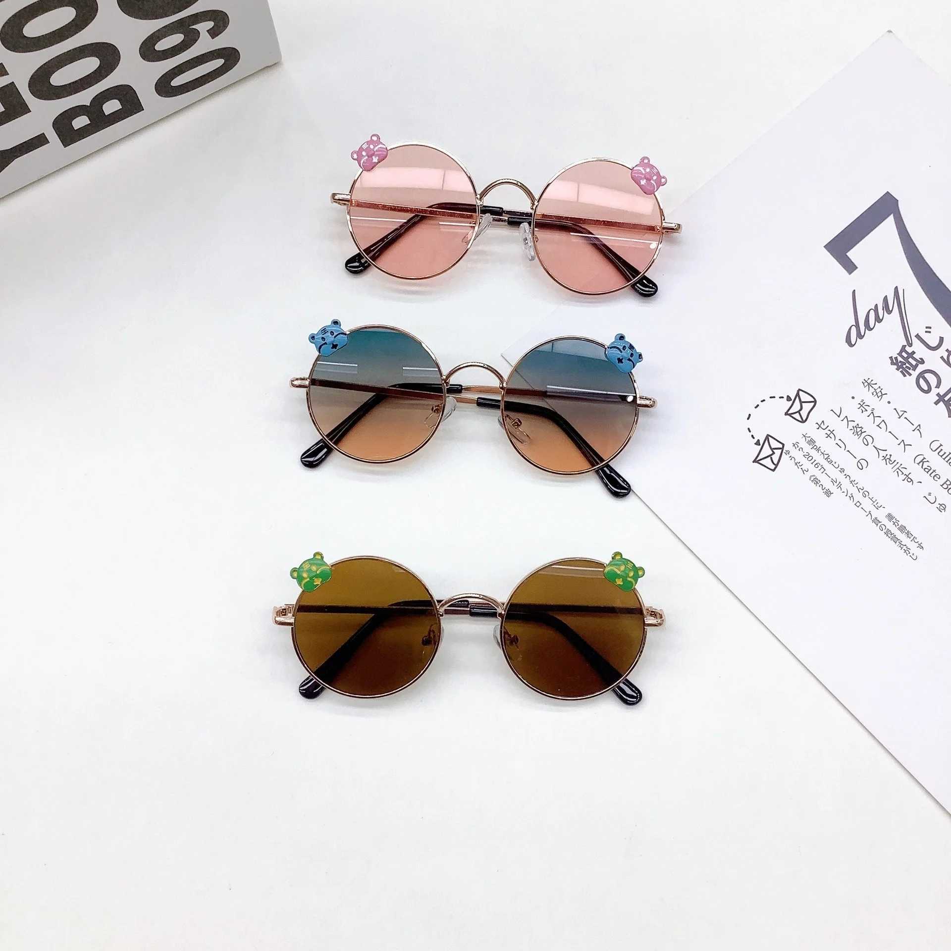Sunglasses New Childrens Sunglasses for Travel Sunshade Sun Protection Childrens Sunglasses Korean Edition Round Frame Summer UV