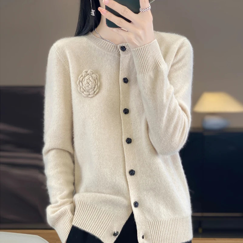 Spring and autumn 100% merino wool cashmere sweater womens cardigan loose fashion round neck knitted coat top 240713