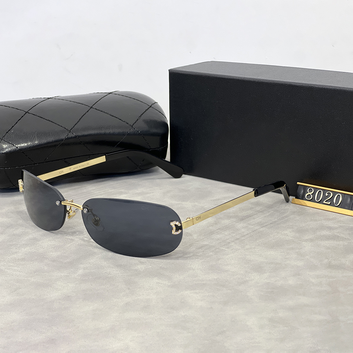 Fashion Designer Sunglasses Luxury Classic Sunglasses for Women Outdoor UV Sunscreen Sunglasses Beach Travel Photo Party with Original box