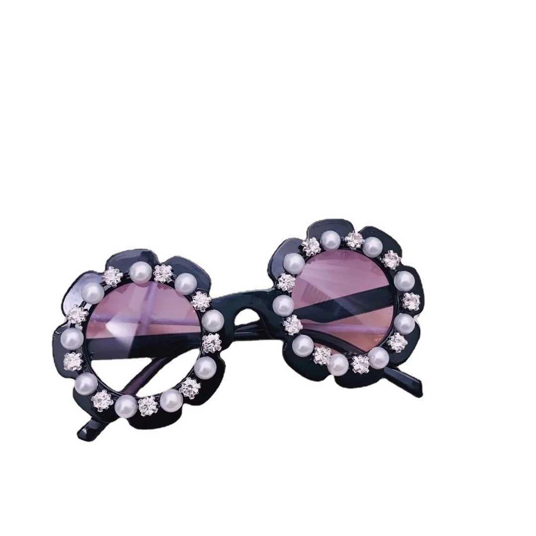 Sunglasses style sunflower Daisy Sunglasses New childrens personality stick flower glasses travel street take concave shape Sunglasses