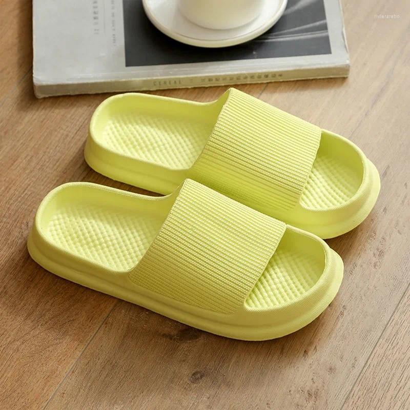 Slippers Summer Shoes Men Women Slides Home Indoor Thick Platform Bathroom Sandals Ladies Slide For