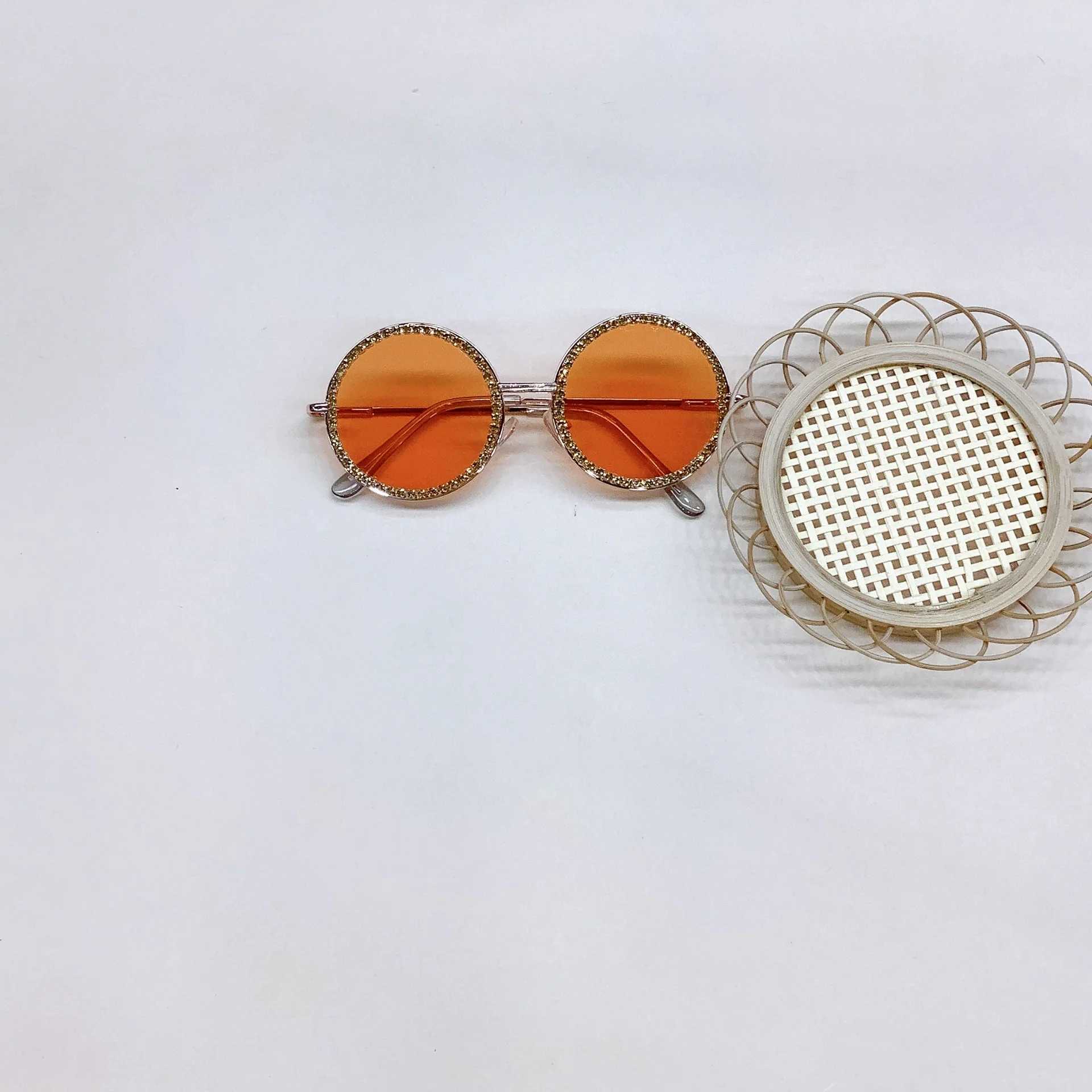 Sunglasses New drill chain childrens sunglasses metal fashion round frame sunglasses mens and womens chain Sunglasses