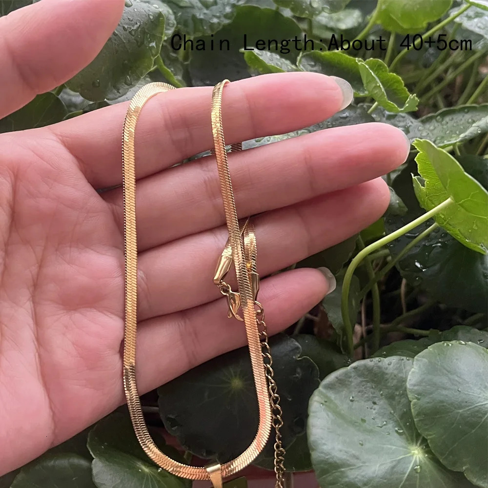 Fashion Starfish Necklaces For Women Gold Color Stainless Steel Waterproof Summer Boho Jewelry Choker Bijoux Femme 240710