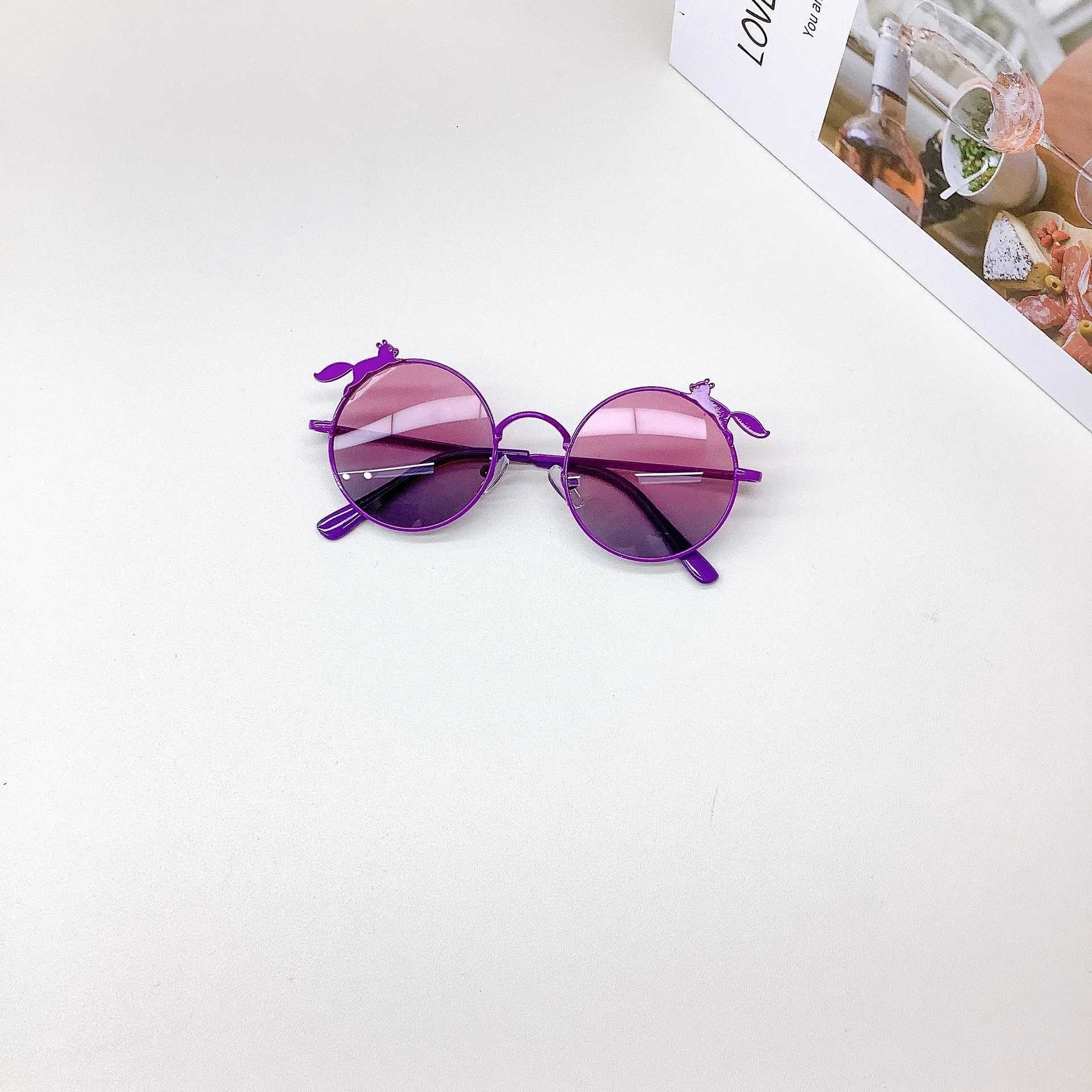 Sunglasses New Childrens Sunglasses Fashionable and Cute Candy Color Sun Protection and UV Protection for Boys and Girls Sunglasses Trend