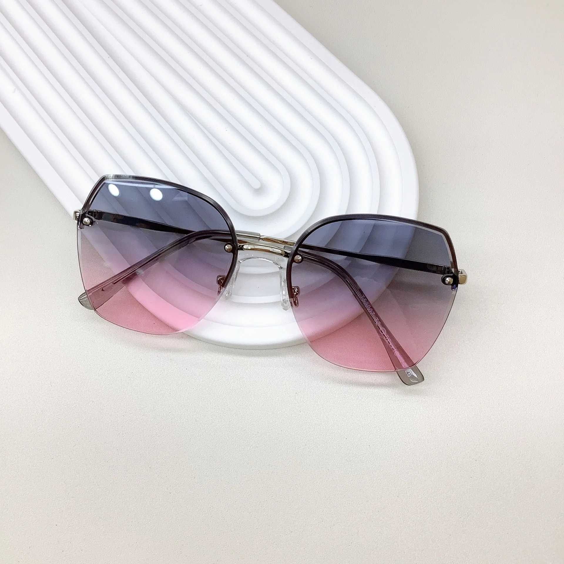 Sunglasses metal childrens sunglasses Korean version baby sunken sunglasses sunscreen anti ultraviolet glasses