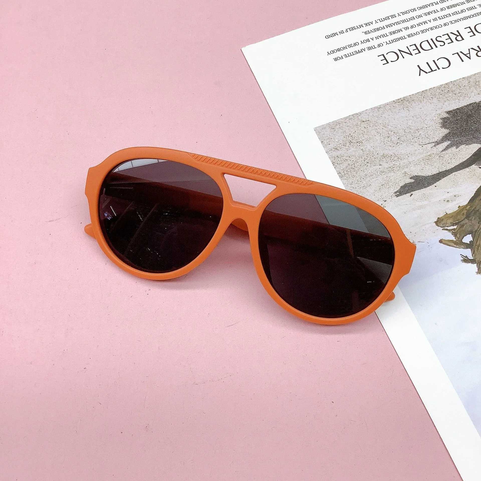 Sunglasses 2023 New Toad mirror Childrens sunglasses Fashion sun-shading concave outdoor fashion baby sunglasses