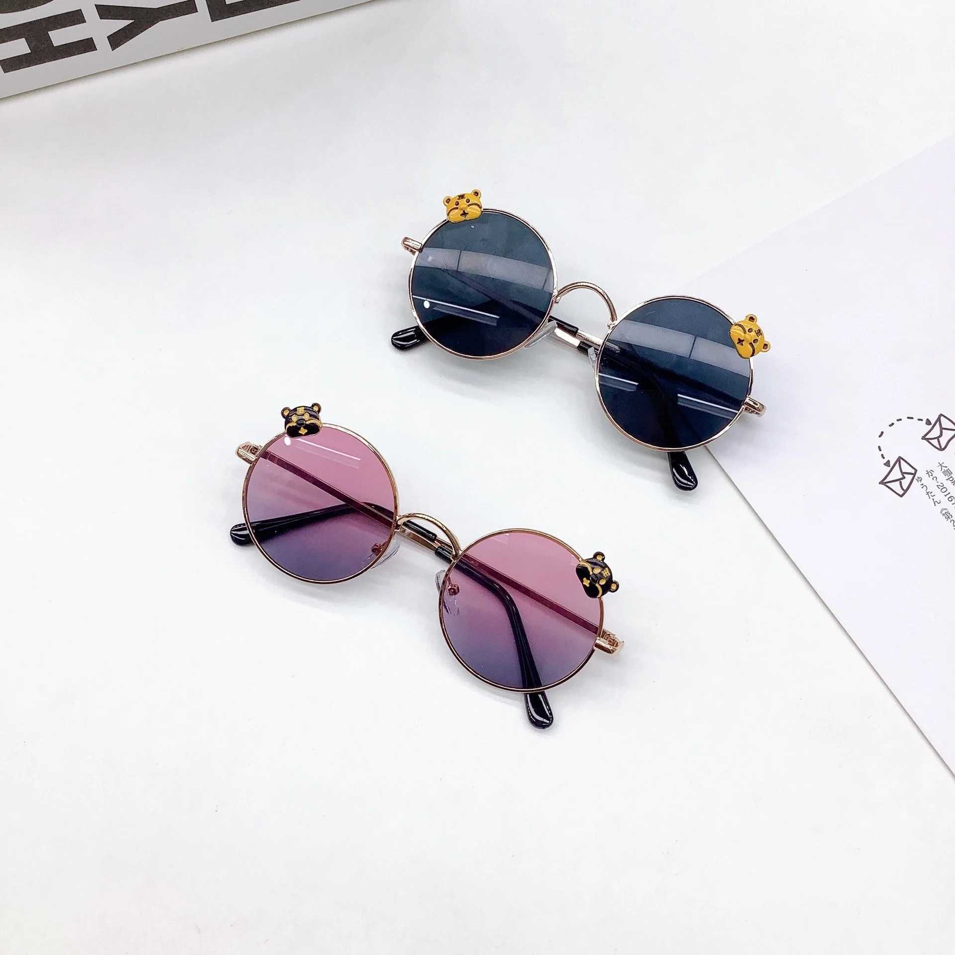 Sunglasses New Childrens Sunglasses for Travel Sunshade Sun Protection Childrens Sunglasses Korean Edition Round Frame Summer UV