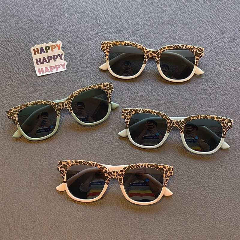 Sunglasses 2023 New Children Vintage Leopard Print Square Sunglasses UV400 Outdoor Fashion Girls Boys Protection Sunglass Kids Sun Glasses